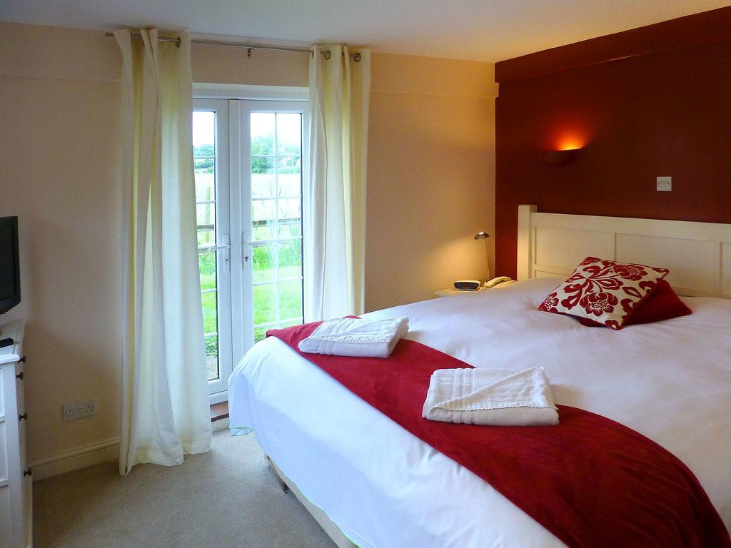 The Peacock Country Inn Chinnor Eksteriør billede