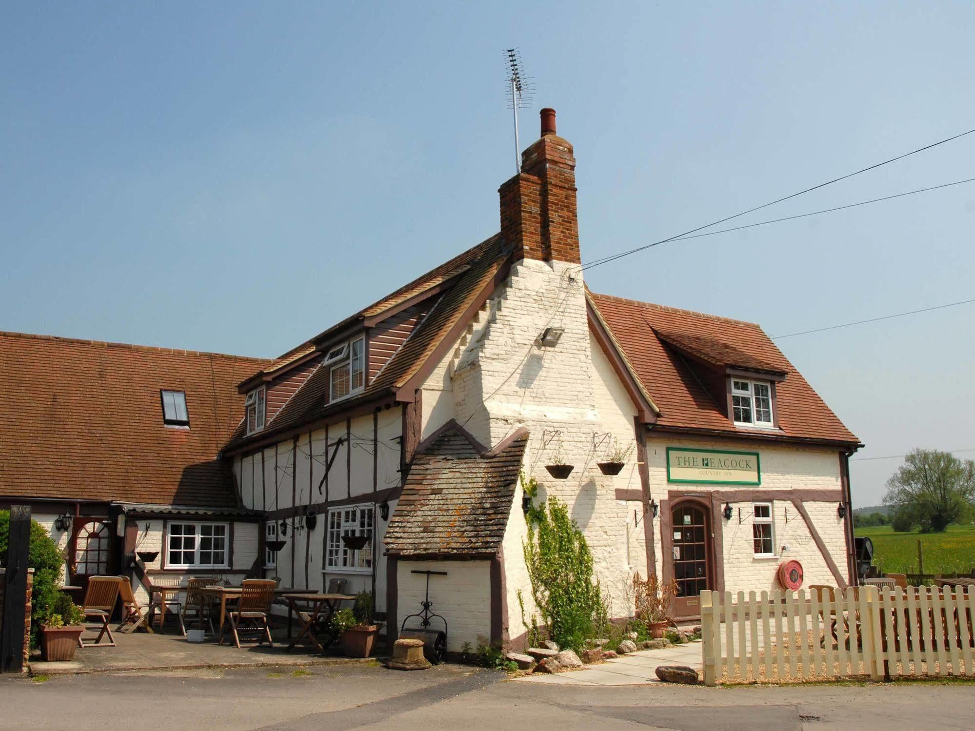 The Peacock Country Inn Chinnor Eksteriør billede