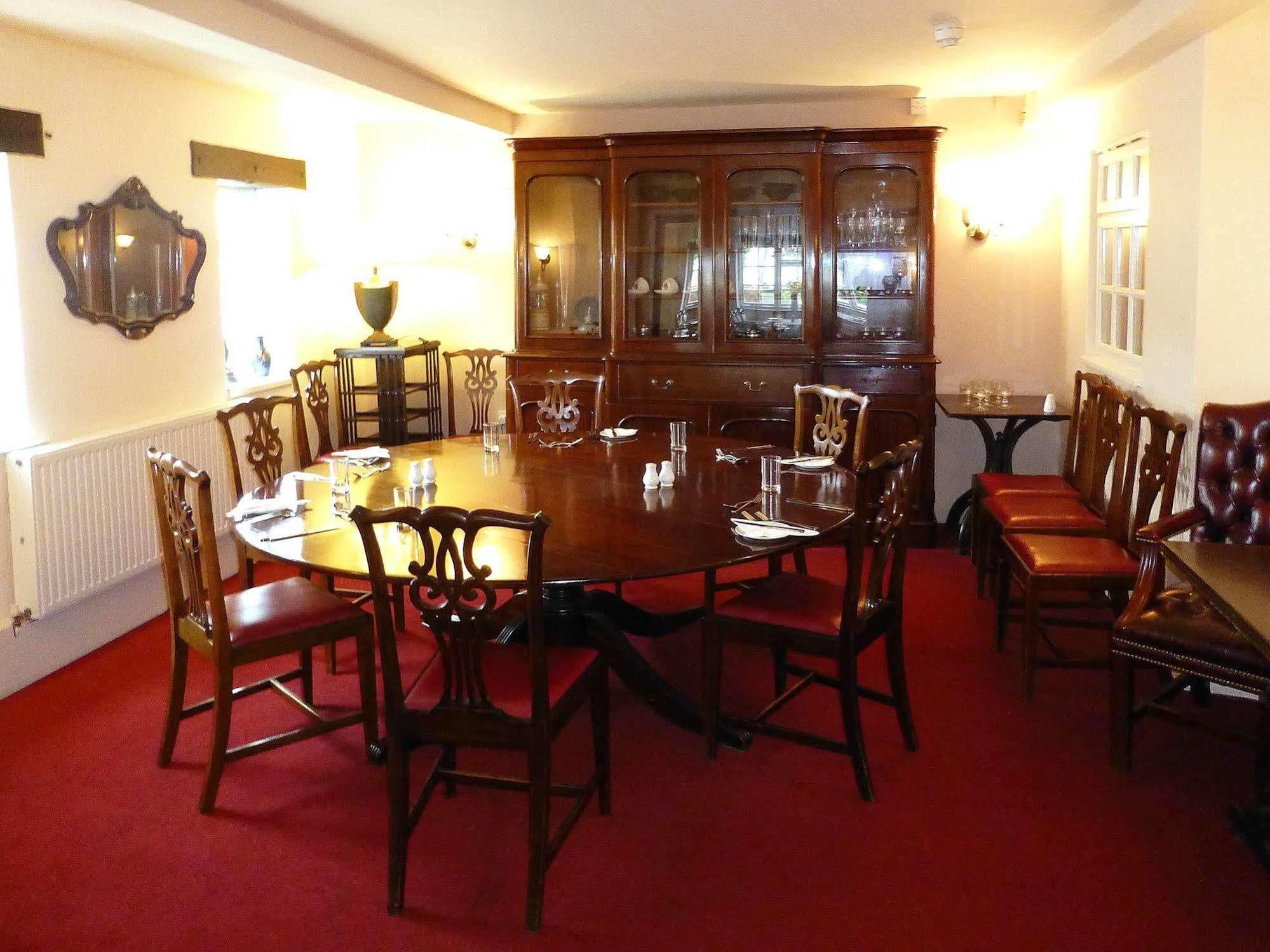 The Peacock Country Inn Chinnor Eksteriør billede