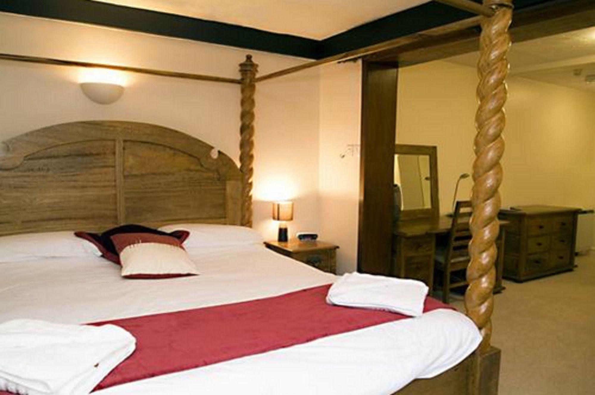 The Peacock Country Inn Chinnor Eksteriør billede