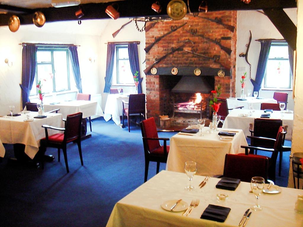 The Peacock Country Inn Chinnor Eksteriør billede